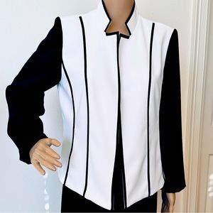 LIGHTWEIGHT LINED JACKET SZ8-10 CHICO’S